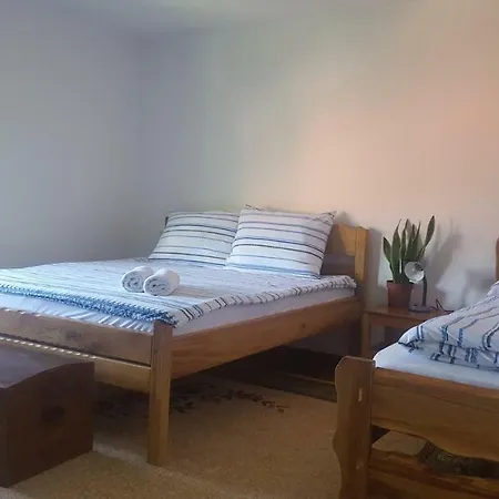 - Stari Javor Apartment Prozor