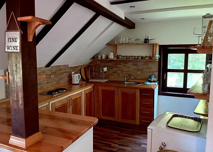 - Stari Javor Prozor