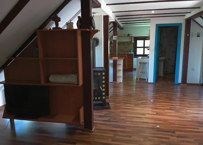 - Stari Javor 公寓 *